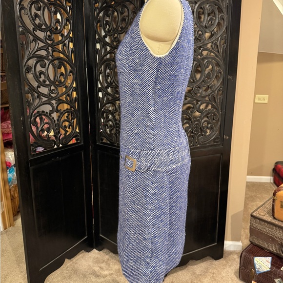 Elegant Blue Tweed Dress - Picture 3 of 6